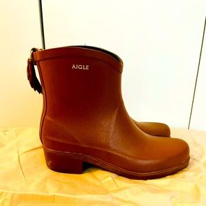 Aigle brown rain boots Size 38